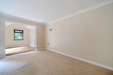 1332124-1-688b47d...