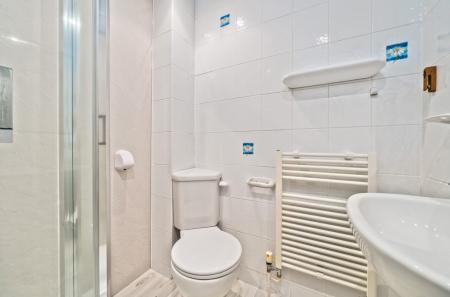 1332892-20-689a07...