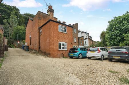 1339655-4-68a332d...