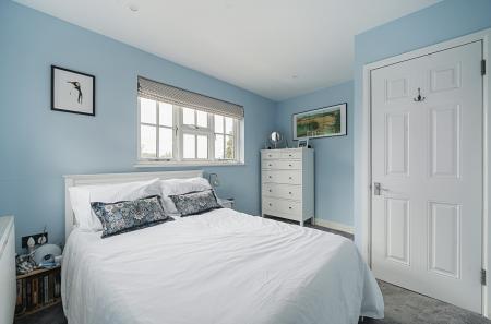 1339655-10-68a333...