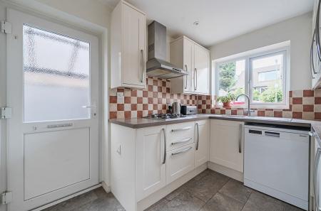 1340133-11-68a735...