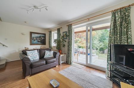 1340133-12-68a735...