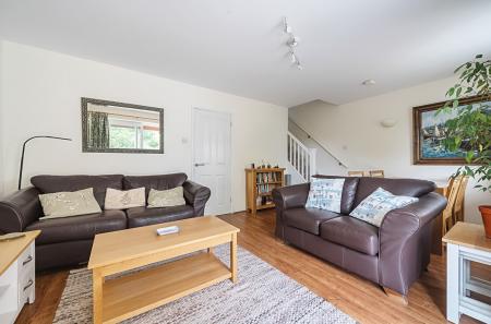 1340133-16-68a737...