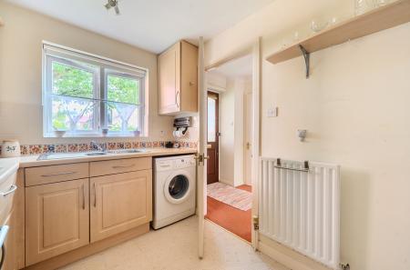 1335817-15-68a6e3...