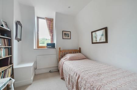 1340849-19-68a5b5...