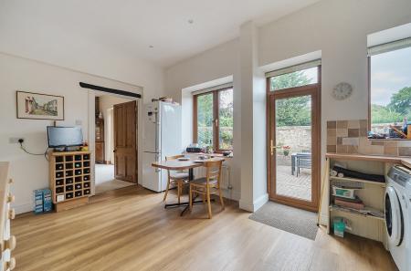 1340849-15-68a5b4...