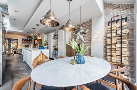 1335504-7-68adebd...