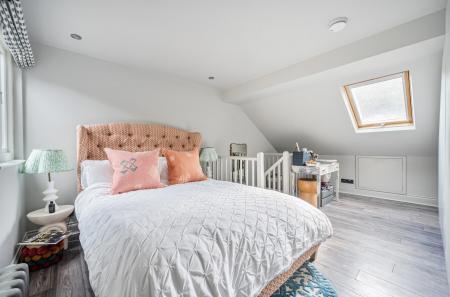 1335504-26-68aded...