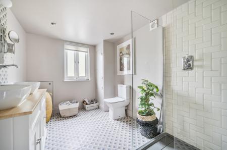 1335504-25-68adec...