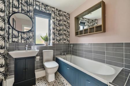 1329946-6-68a35e4...