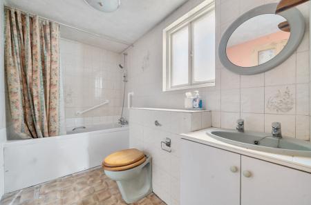 1345573-12-68b170...