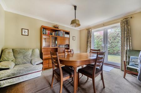 1349777-12-68c19d...