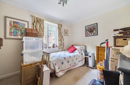 1349913-16-68c040...