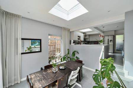 1328012-20-688a2d...