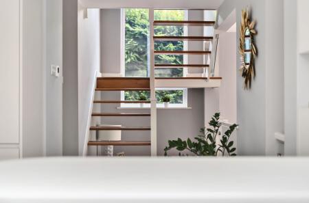 1328012-17-688a2d...