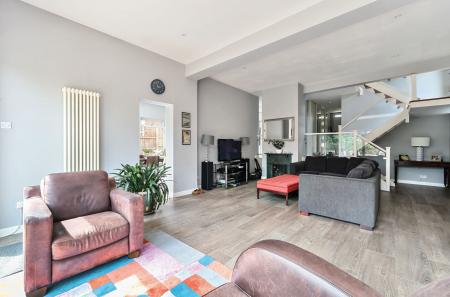 1328012-21-688a2d...