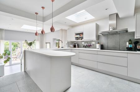 1328012-13-688a2d...