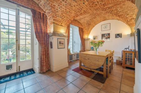 1348897-42-68cadd...