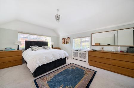 1360089-50-68daae...