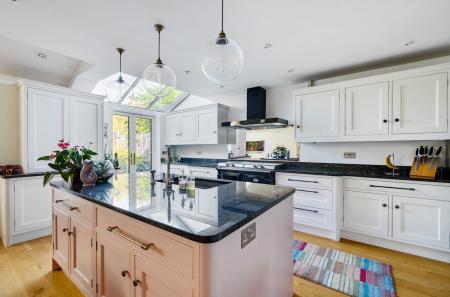 1360089-14-68daae...