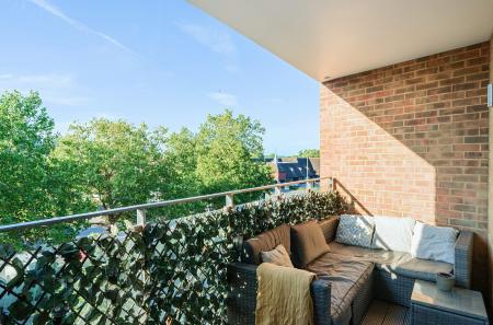 1353387-23-68cd87...