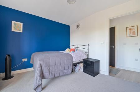 1353387-18-68cd86...