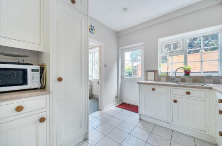 1336626-25-68d132...