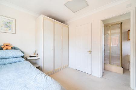 1355251-34-68da80...