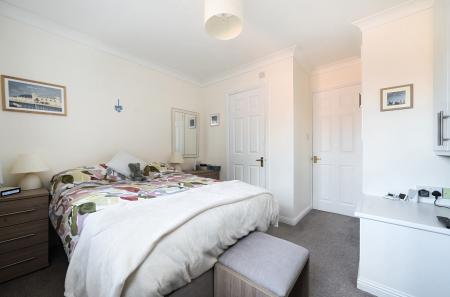 1355251-27-68da7f...