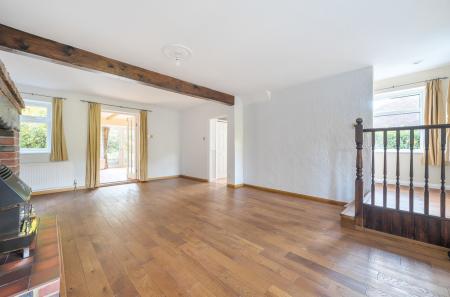 1364303-10-68e7f3...