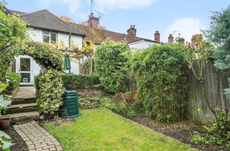 1366048-19-68ee53...