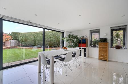 1361654-46-68ed2b...