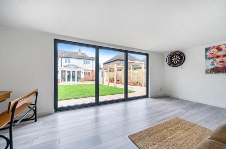 1364699-23-68e93d...