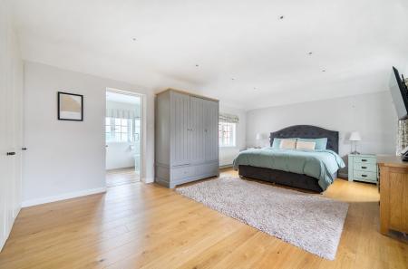 1364699-25-68e93e...