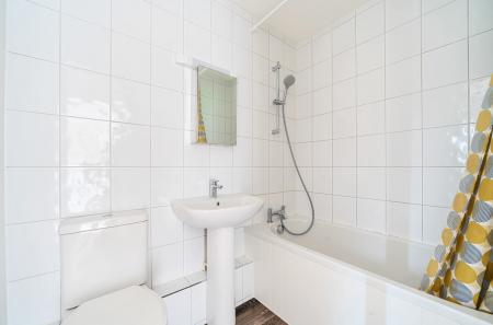 1366038-13-68ee40...