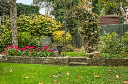 1369036-6-68f20f0...