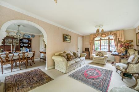 1369036-21-68f21c...