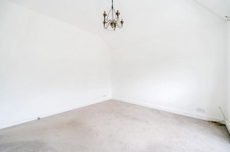 1372385-1-68f9ede...