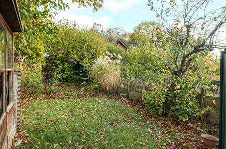 1365466-6-6900e7b...