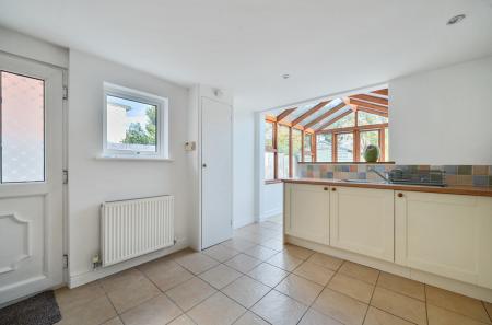 1365466-20-6900e8...