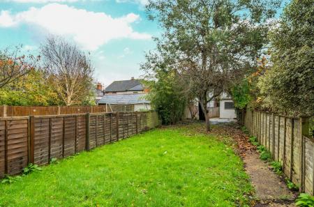 1380338-5-691200b...