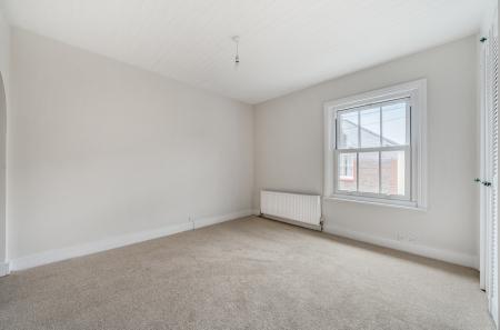 1380338-38-691206...