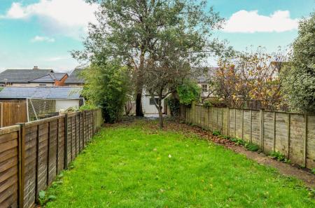 1380338-4-691200a...