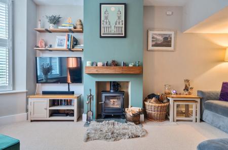 1383745-6-6920855...