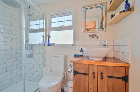 1383745-39-692085...