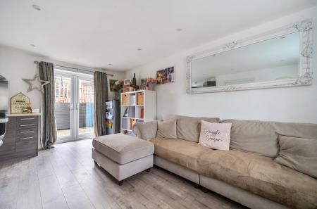 1383622-11-69246a...