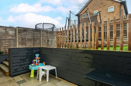 1383622-8-69246a5...