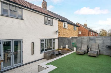 1382641-28-6925c5...