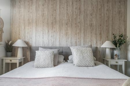 1382641-6-6925c45...