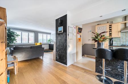 1385133-18-6925be...